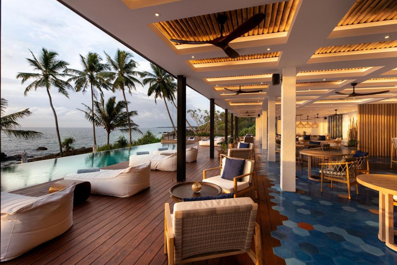Ahu Bay Hotel Ahungalla Exterior photo